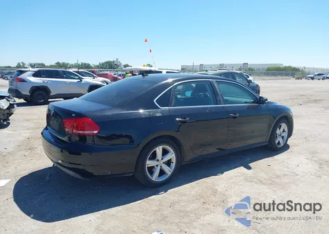 2013 Volkswagen Passat 2.5L Se from USA, damaged, VIN 1VWBH7A33DC012857